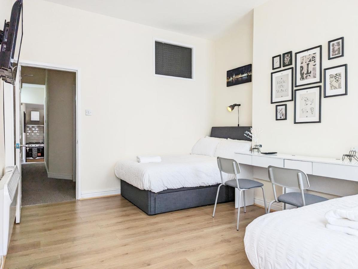 Guest Rooms In Anfiled Near Stadium, Free Parking Λίβερπουλ Εξωτερικό φωτογραφία